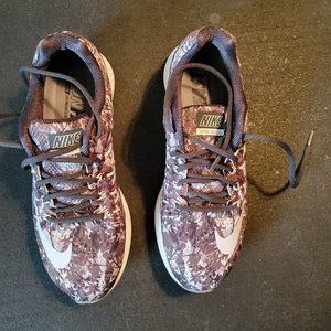 Nike elite camouflage training shoe
